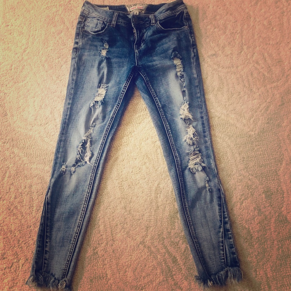 Ankle length jeans ! LIKE NEW !